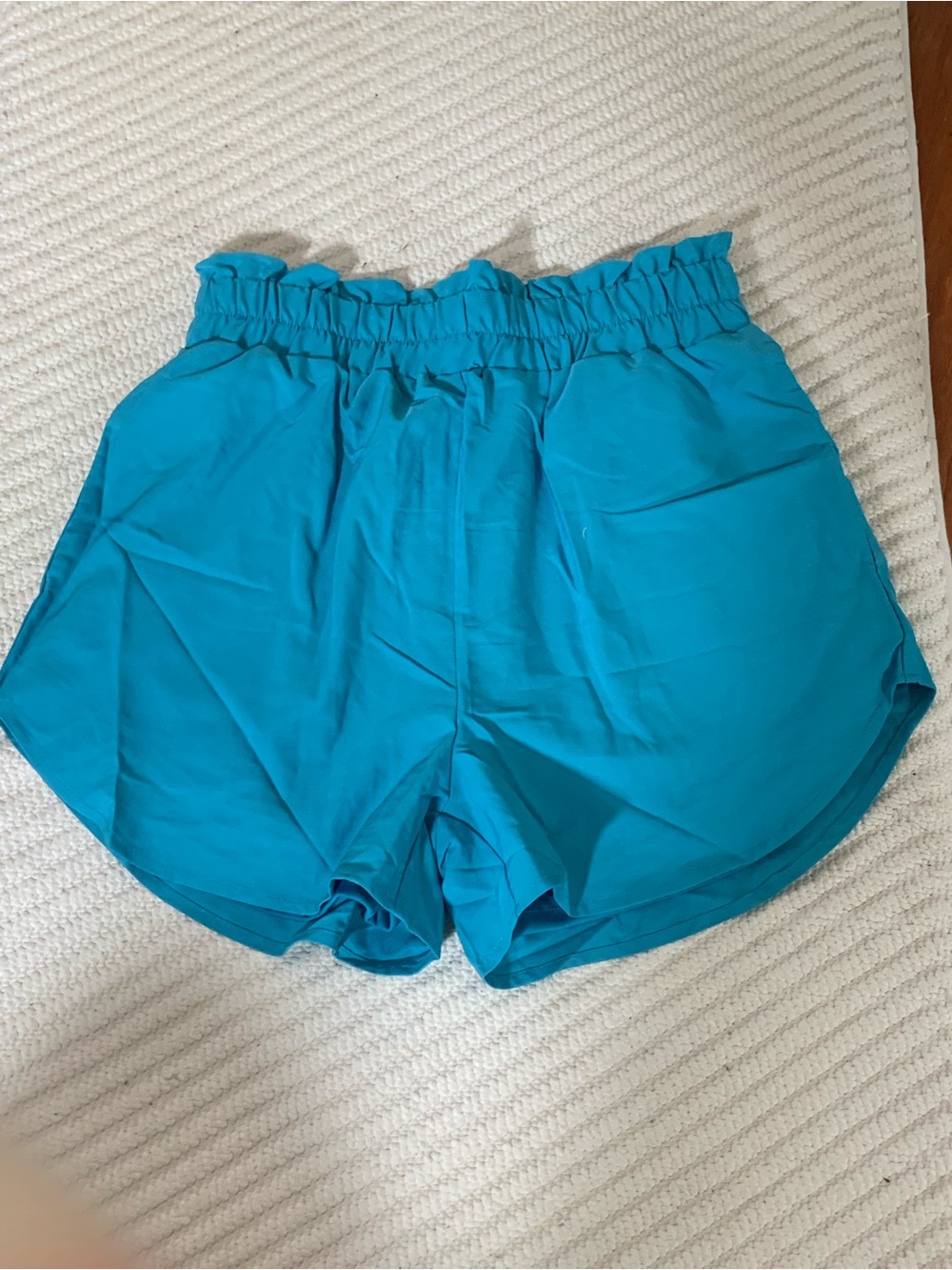 NWOT Ruffled Elastic-Waist Athletic Shorts in Teal, Size S